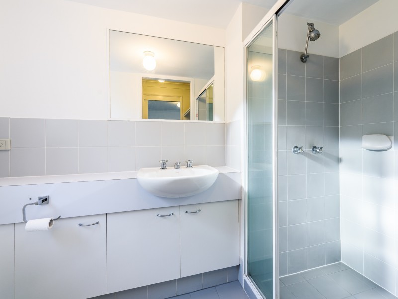 10/444 Marine Parade, Biggera Waters QLD 4216