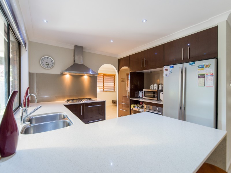 43 Melbourne Road, Arundel QLD 4214