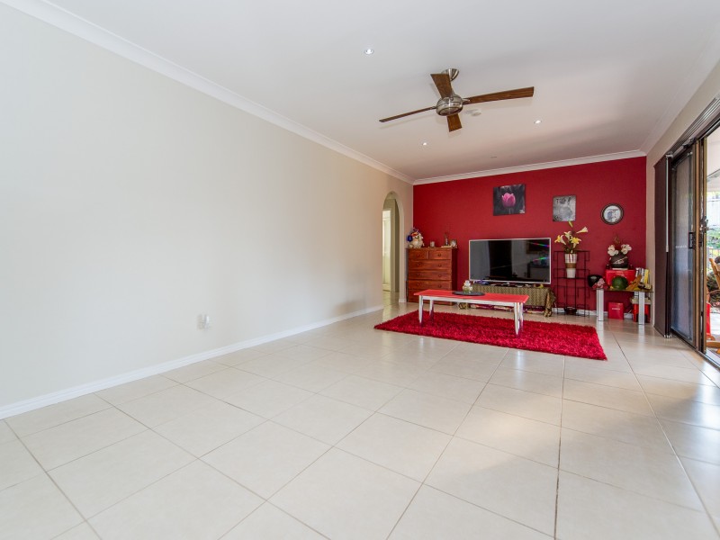 43 Melbourne Road, Arundel QLD 4214