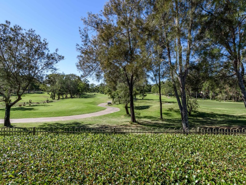 53 Chichester Drive, Arundel QLD 4214