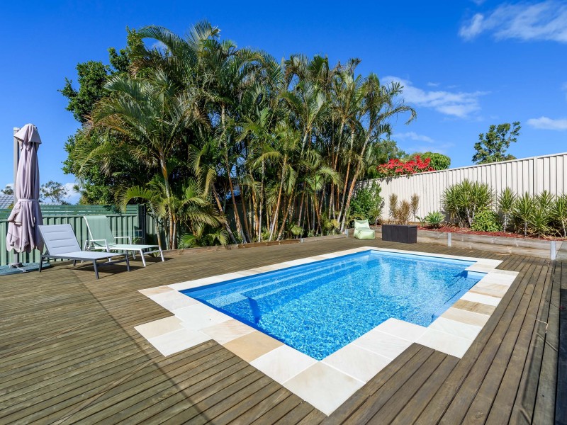 5 Bulla Court, Arundel QLD 4214