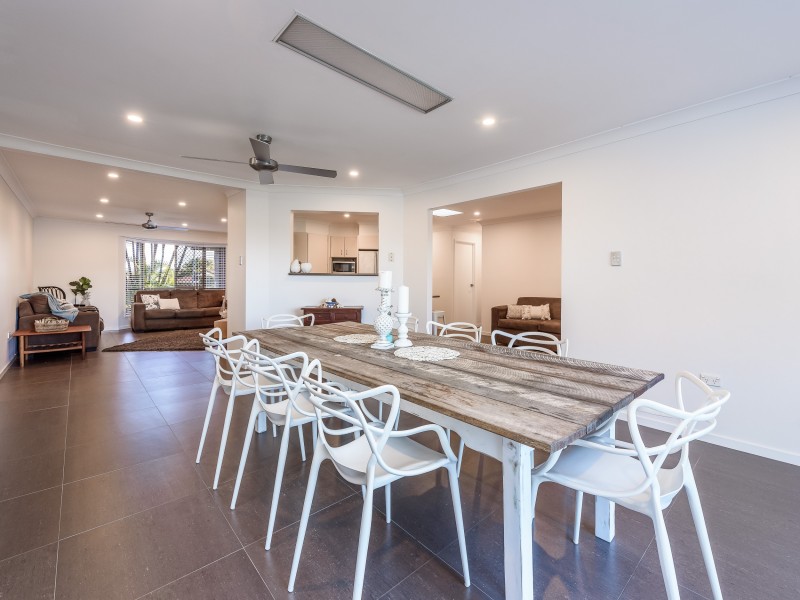 5 Bulla Court, Arundel QLD 4214