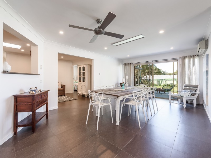 5 Bulla Court, Arundel QLD 4214