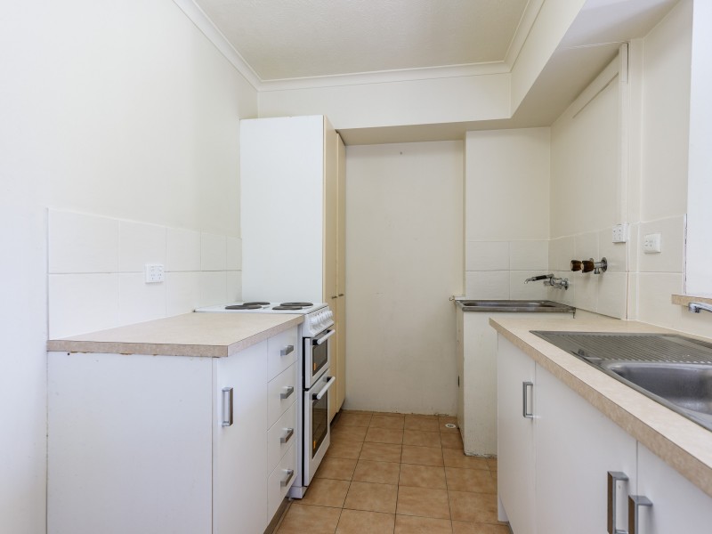 14/27 Whiting Street, Labrador QLD 4215