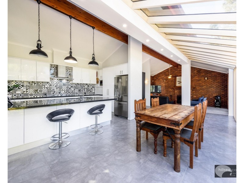 42 Peter Thomson Drive, Parkwood QLD 4214