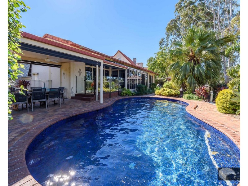 42 Peter Thomson Drive, Parkwood QLD 4214