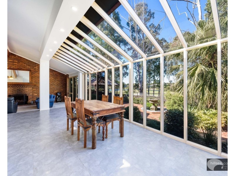 42 Peter Thomson Drive, Parkwood QLD 4214