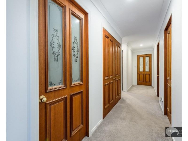 42 Peter Thomson Drive, Parkwood QLD 4214