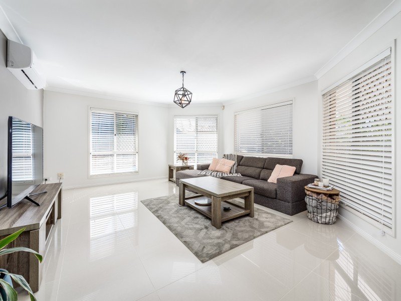 13 Hirono Court, Parkwood QLD 4214