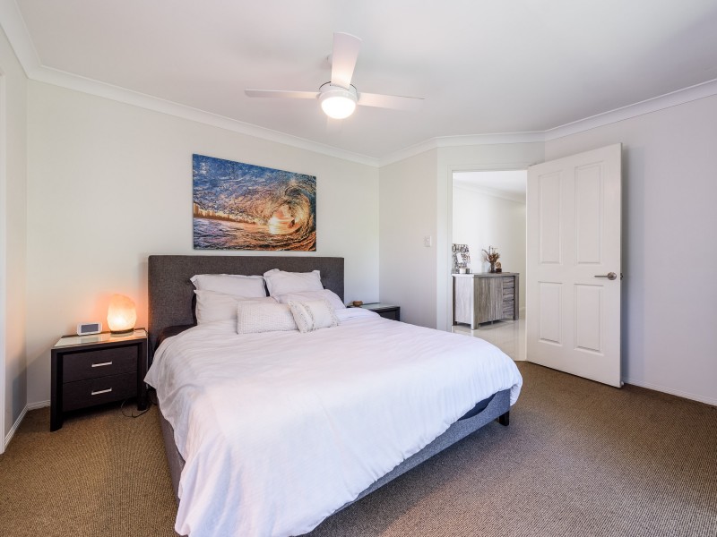 13 Hirono Court, Parkwood QLD 4214