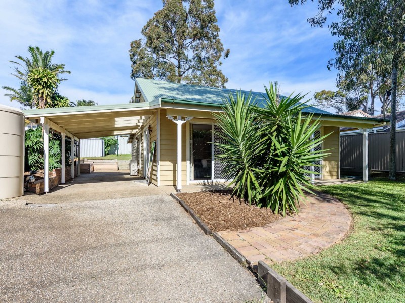 37 Tooraneedin Road, Coomera QLD 4209