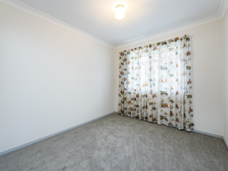 2/27 Ashbourne Terrace, Biggera Waters QLD 4216