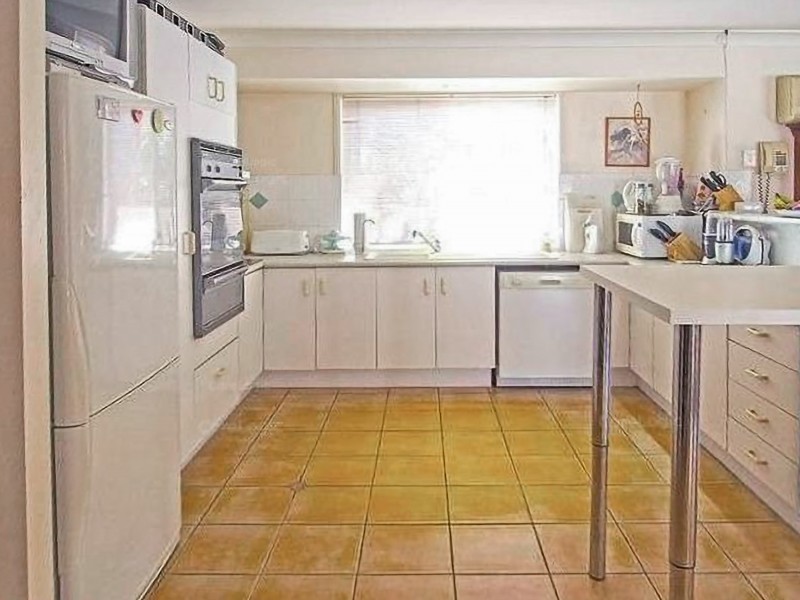 17 Inverness Way, Parkwood QLD 4214
