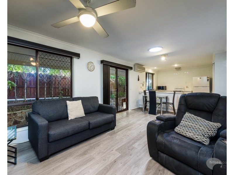 2/24 Cannington Place, Helensvale QLD 4212