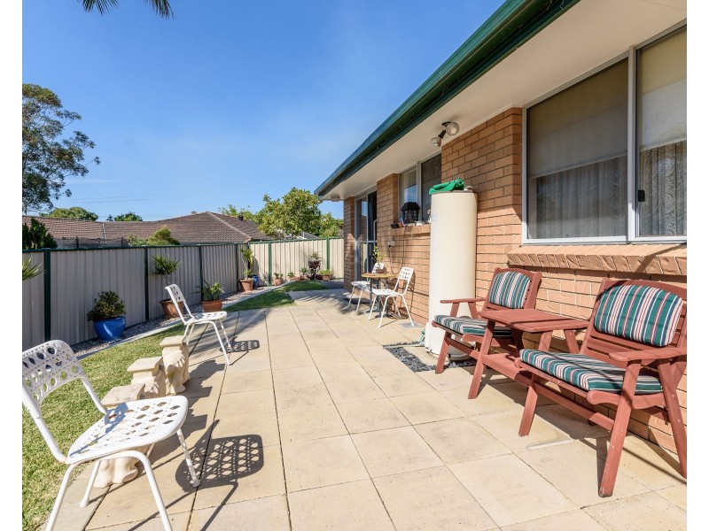 2/35 McMillan Street, Labrador QLD 4215