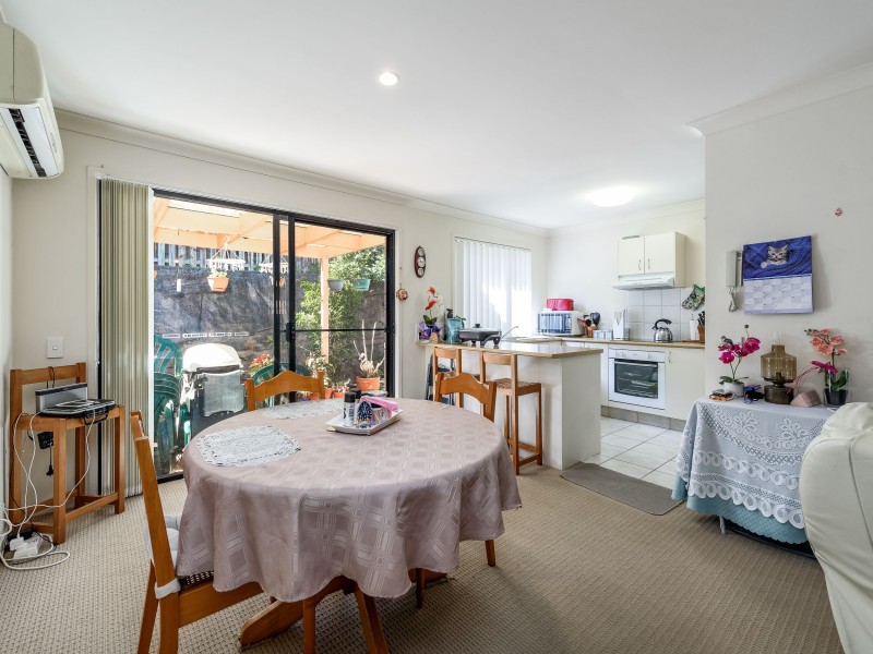 71/24 Amsonia Court, Arundel QLD 4214
