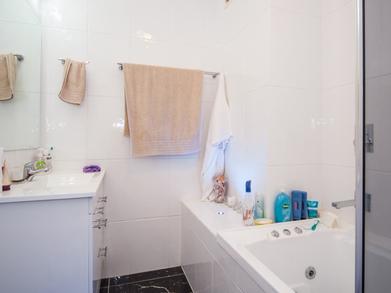 11/18-22 Parker Street, Labrador QLD 4215