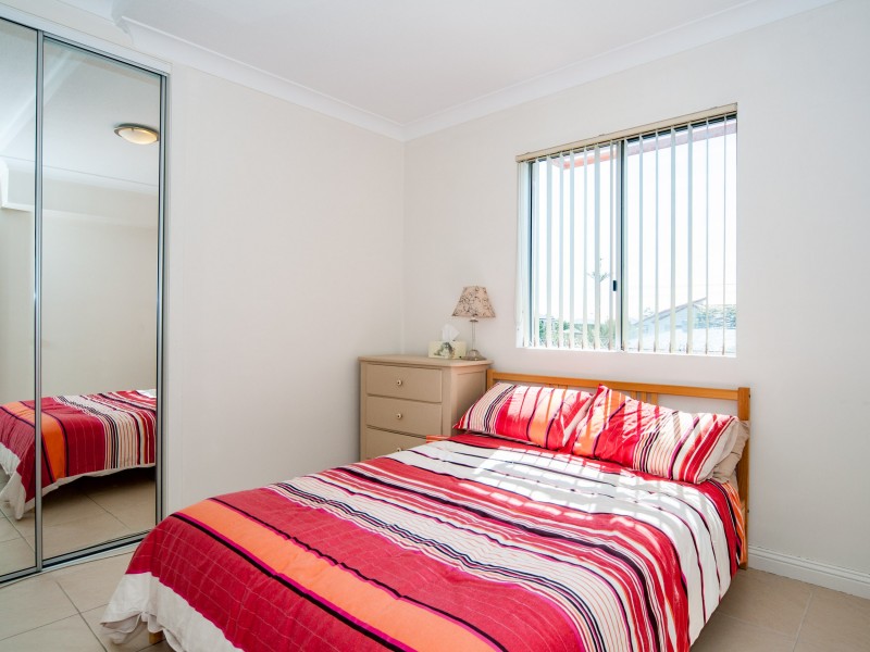 11/18-22 Parker Street, Labrador QLD 4215