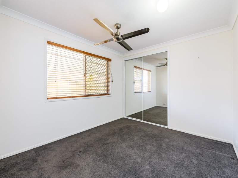 1/11 Coventry Court, Labrador QLD 4215