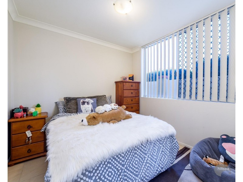 8 Clayton Street, Labrador QLD 4215