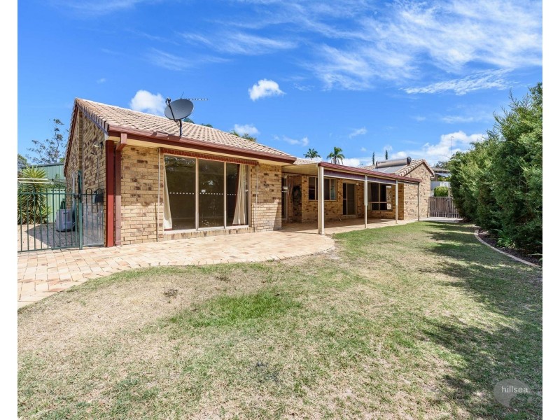 39 Dromana Crescent, Helensvale QLD 4212