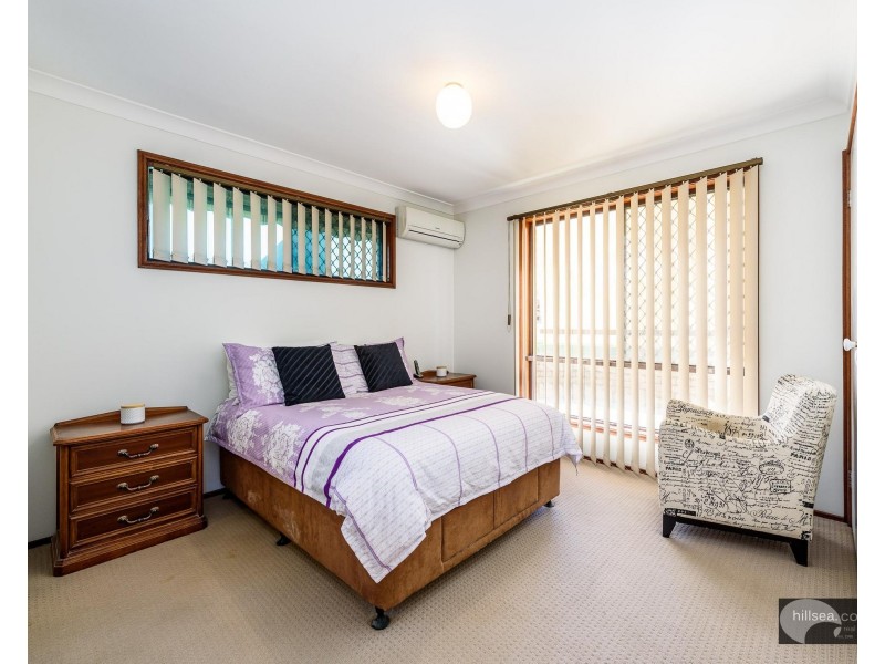 2 Essendon Close, Arundel QLD 4214