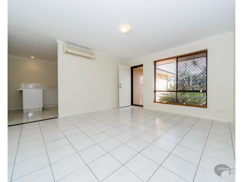 2/5 Elm Court, Labrador QLD 4215