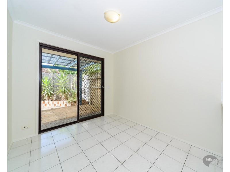 2/5 Elm Court, Labrador QLD 4215