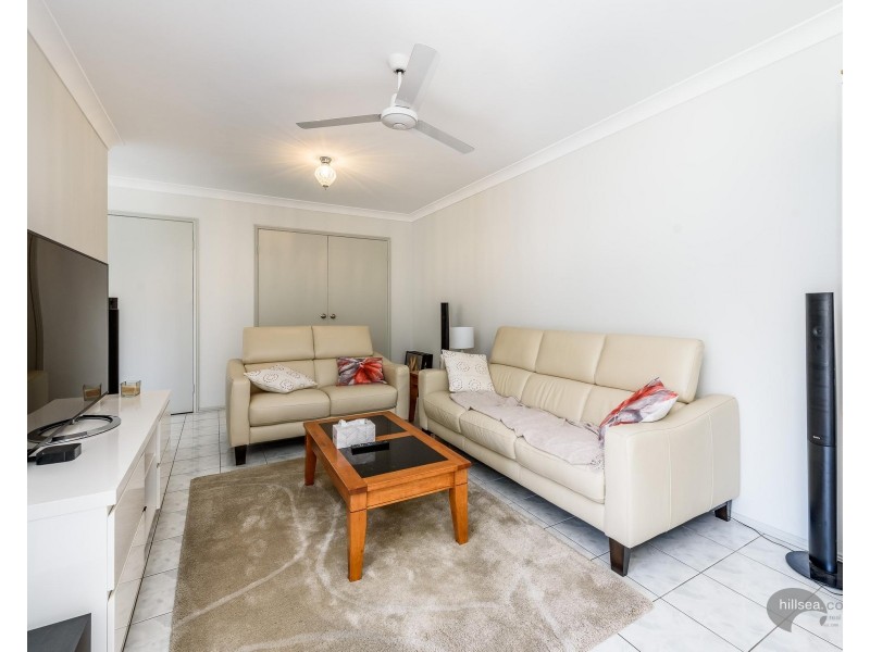 1/17 Jenaya Place, Labrador QLD 4215