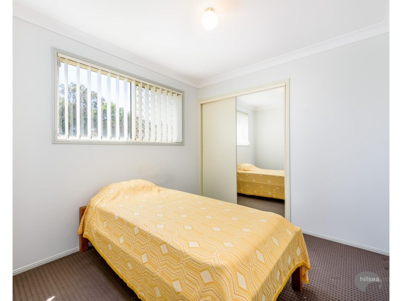 1/17 Jenaya Place, Labrador QLD 4215