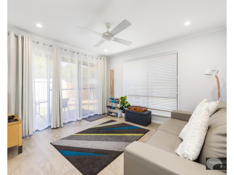 1/12 Telopea Street, Labrador QLD 4215