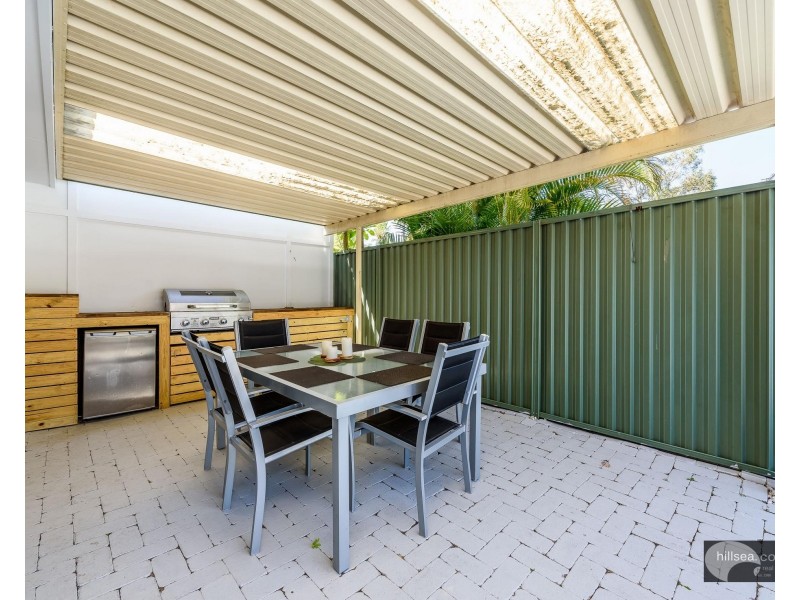 1/12 Telopea Street, Labrador QLD 4215