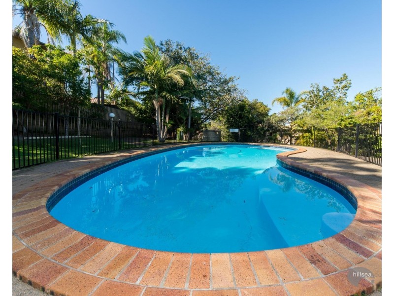 8/71 Olsen Avenue, Labrador QLD 4215