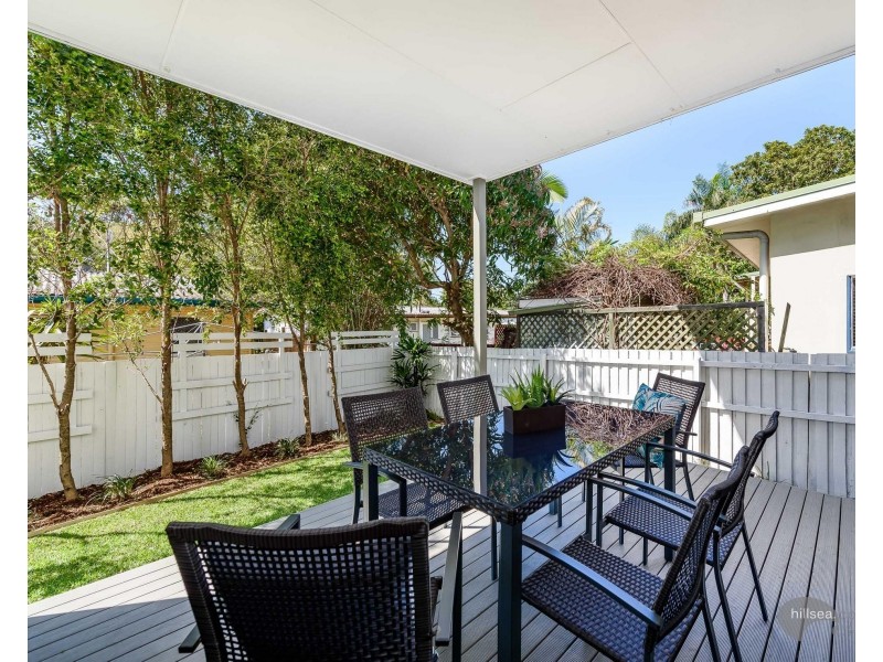 1/7 Penrock Parade, Labrador QLD 4215