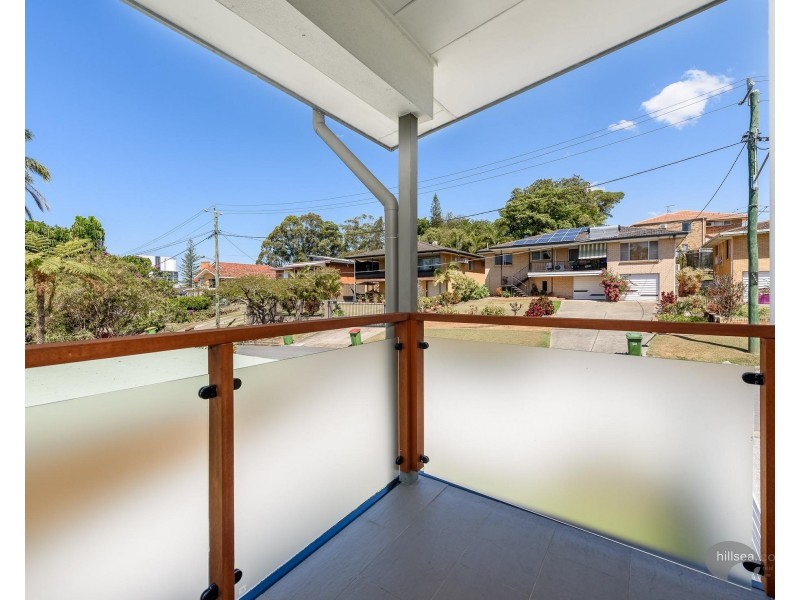 1/7 Penrock Parade, Labrador QLD 4215