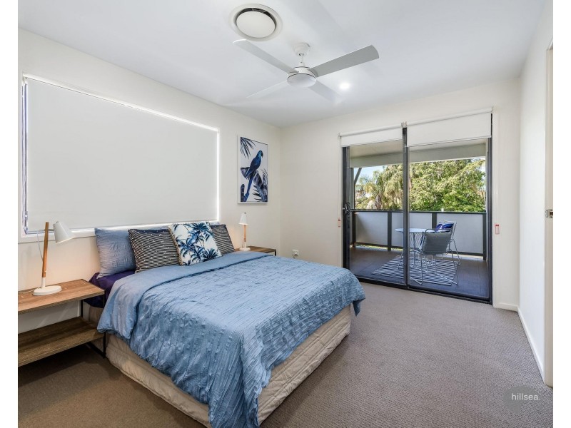 1/7 Penrock Parade, Labrador QLD 4215
