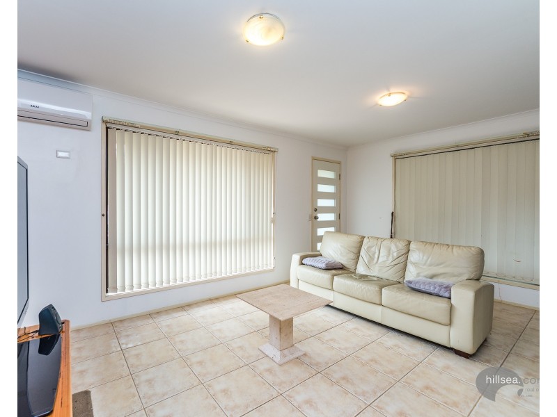 1/3 Botanical Drive, Labrador QLD 4215