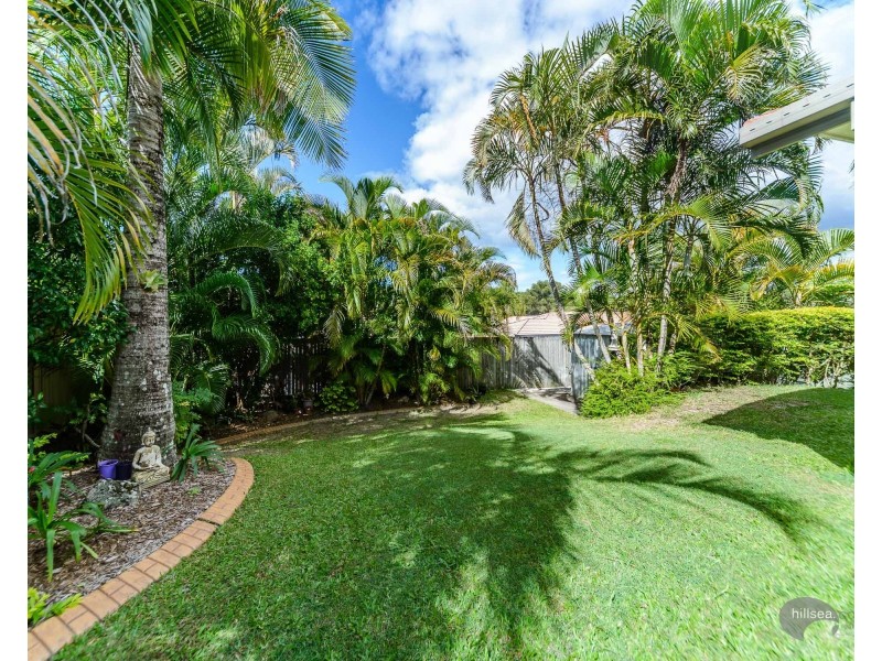 16 Maidstone Place, Parkwood QLD 4214