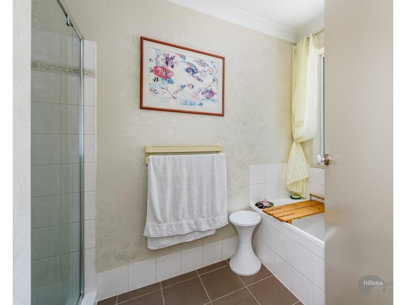 38 Greg Norman Crescent, Parkwood QLD 4214