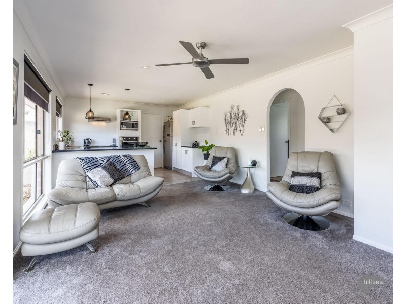 1/10 Riccarton Place, Labrador QLD 4215