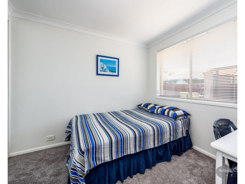 1/10 Riccarton Place, Labrador QLD 4215