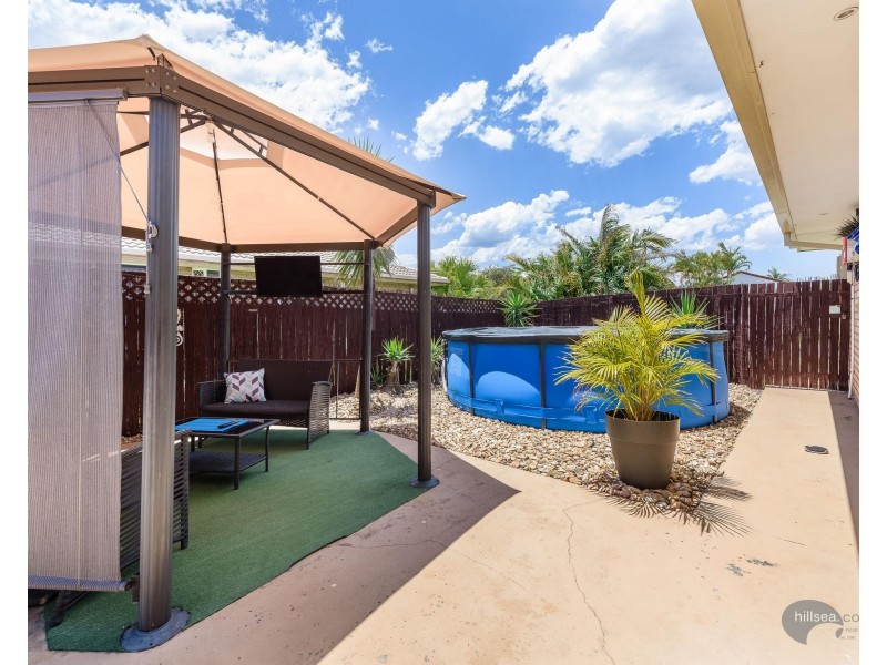 1/10 Riccarton Place, Labrador QLD 4215