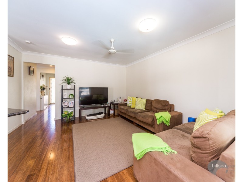 2/64 McMillan Street, Labrador QLD 4215