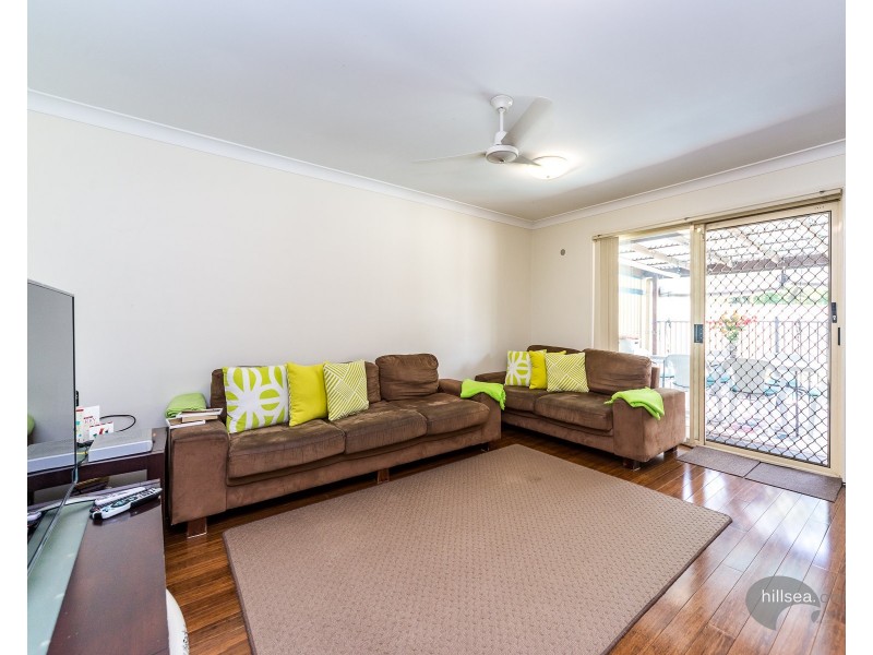 2/64 McMillan Street, Labrador QLD 4215