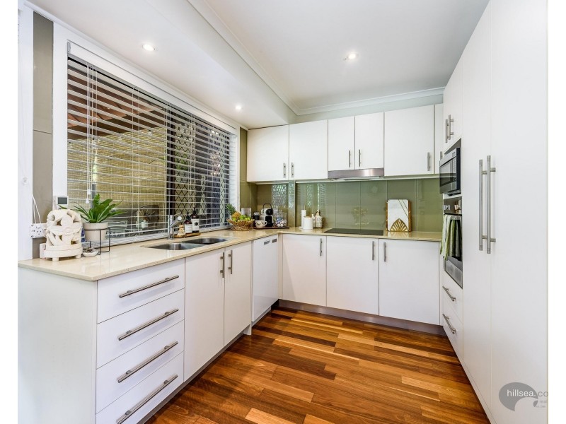 2/30 Botanical Drive, Labrador QLD 4215