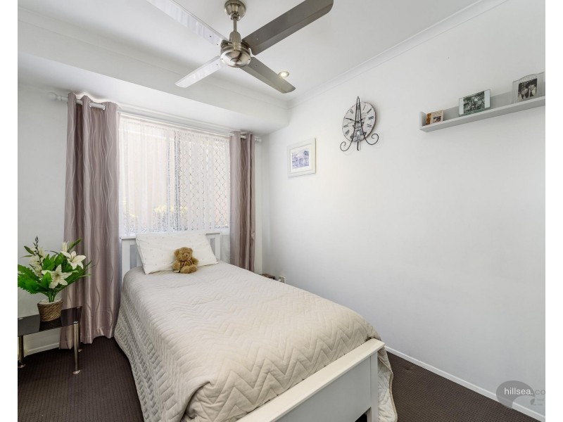 1/3 Orkney Place, Labrador QLD 4215