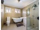 1/5 Avi Court, Labrador QLD 4215