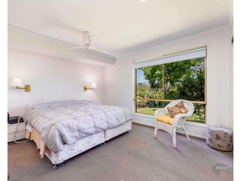 14 Kel Nagle Court, Parkwood QLD 4214