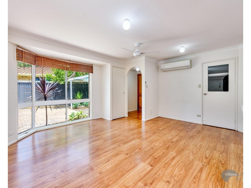 2/16 Stephanie Court, Labrador QLD 4215