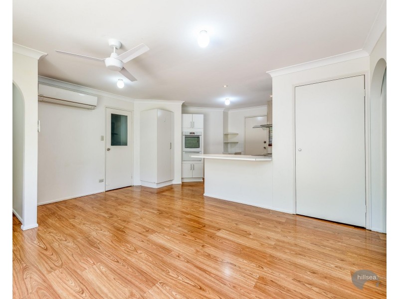 2/16 Stephanie Court, Labrador QLD 4215